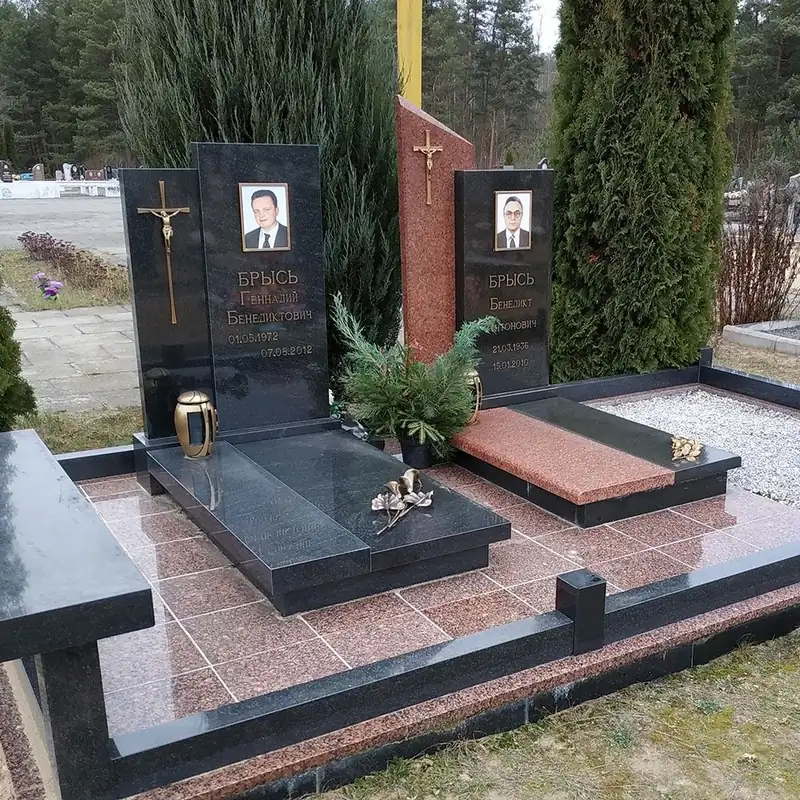 Эксклюзіўны помнік з вострым вуглом - фота 2