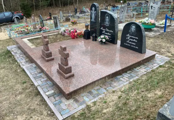Мемарыяльны комплекс - праца ПостКамень